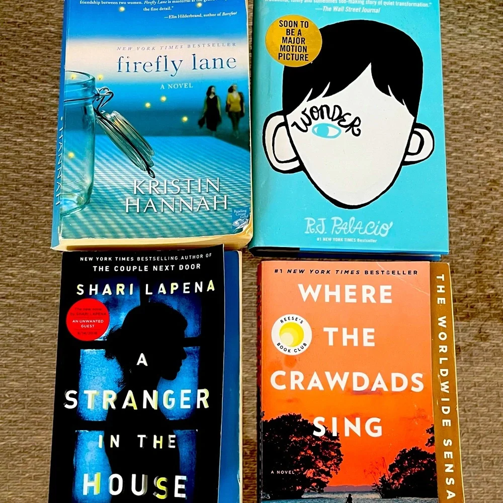 Book Bundle - Picture 1 of 1